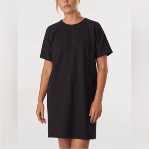 Arc'teryx Charcoal Heather Grey Short Sleeved Dress Pockets Dry Tech Camping Lg